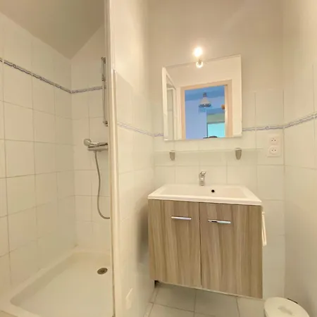 In Kairon Near The Ferienhaus