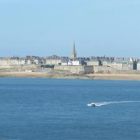 Ferienhaus In Kairon Near The *