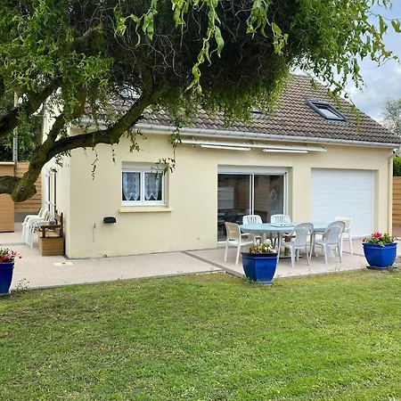 Pleasant Home, 200m From The Beach, St Pair-sur-mer