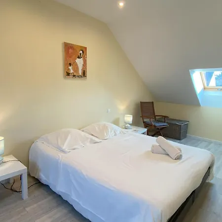 Pleasant Home, 200m From The Beach, St Pair-sur-mer Дом отдыха
