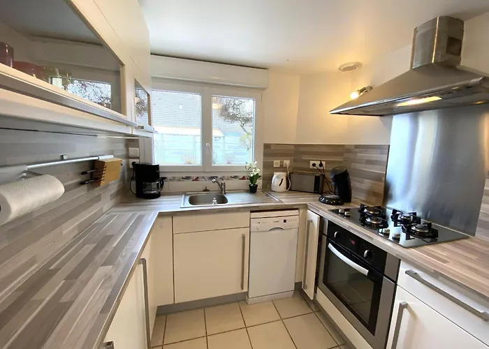 In Kairon Near The Ferienhaus